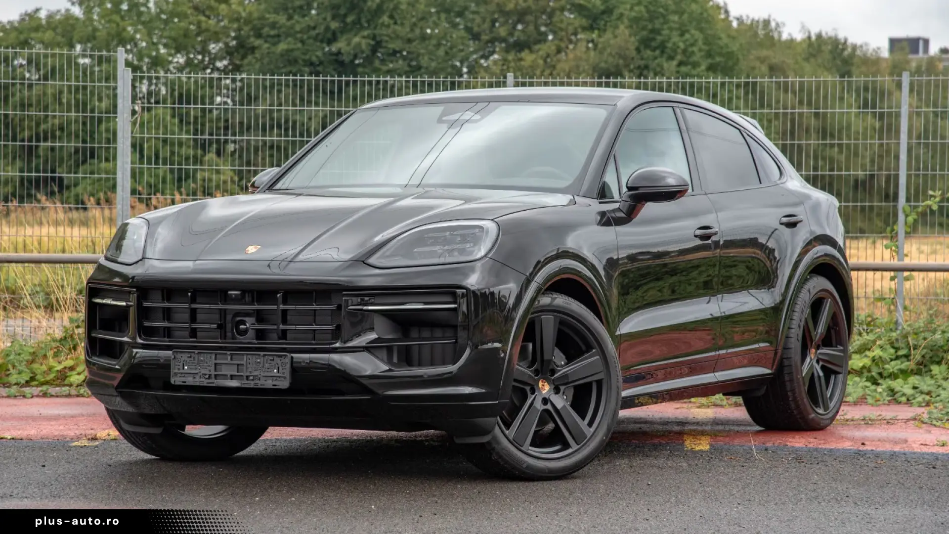 Porsche Cayenne Coupe  HUD CARBON