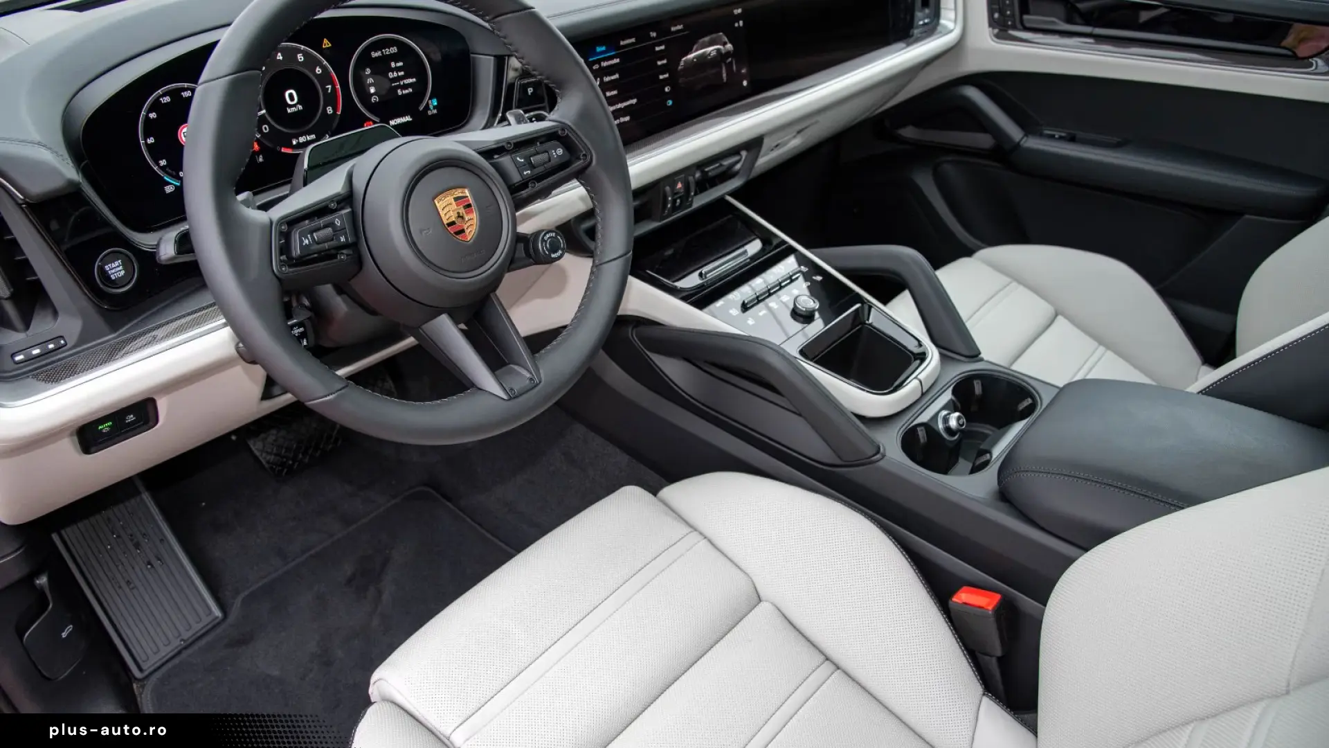 Porsche Cayenne Coupe  HUD CARBON