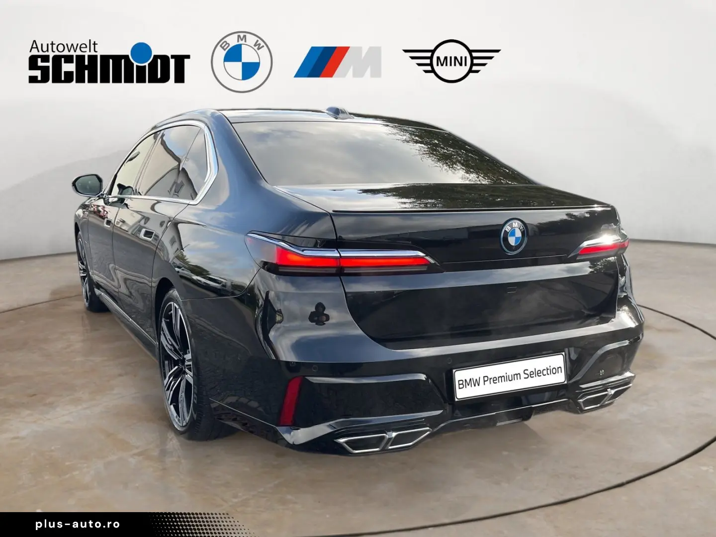 BMW M760e xDrive