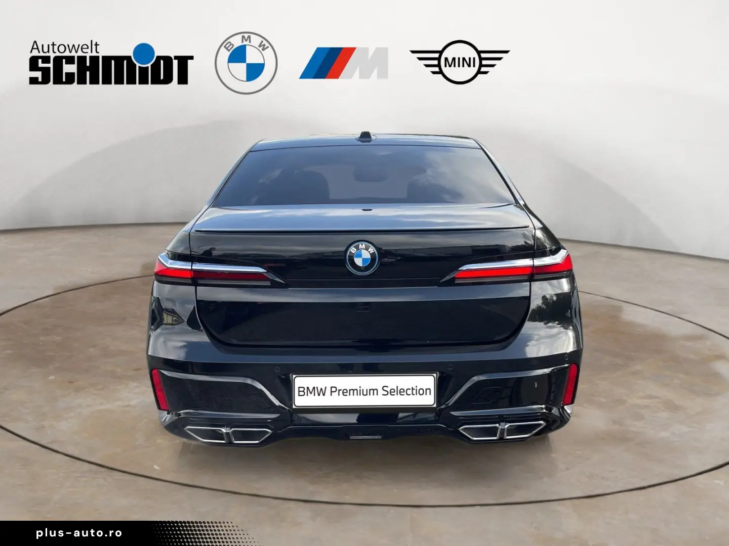 BMW M760e xDrive
