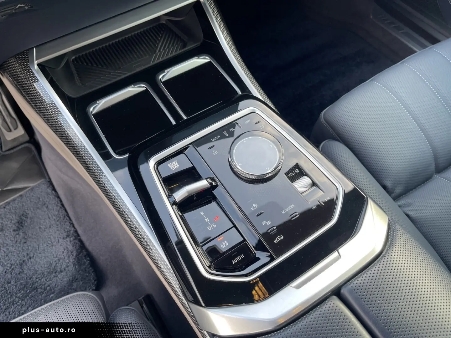 BMW M760e xDrive