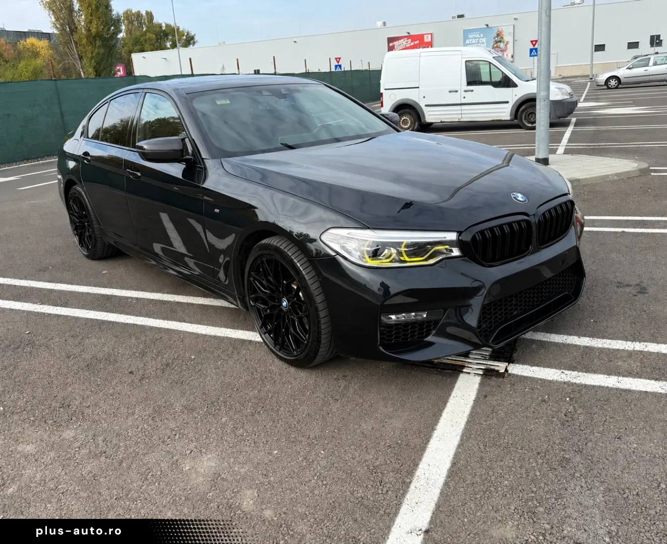 BMW G30 540i