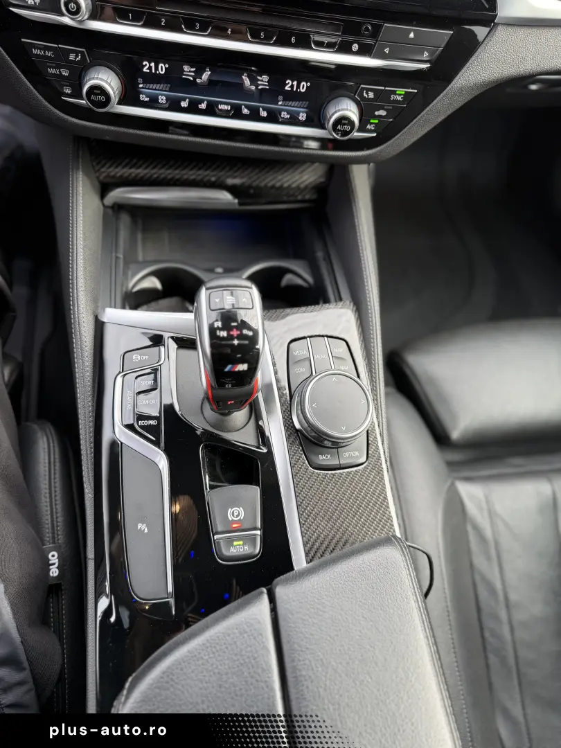 BMW G30 540i