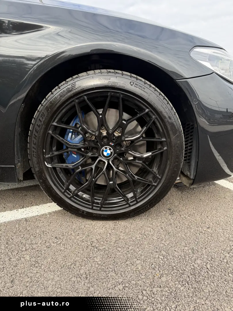 BMW G30 540i