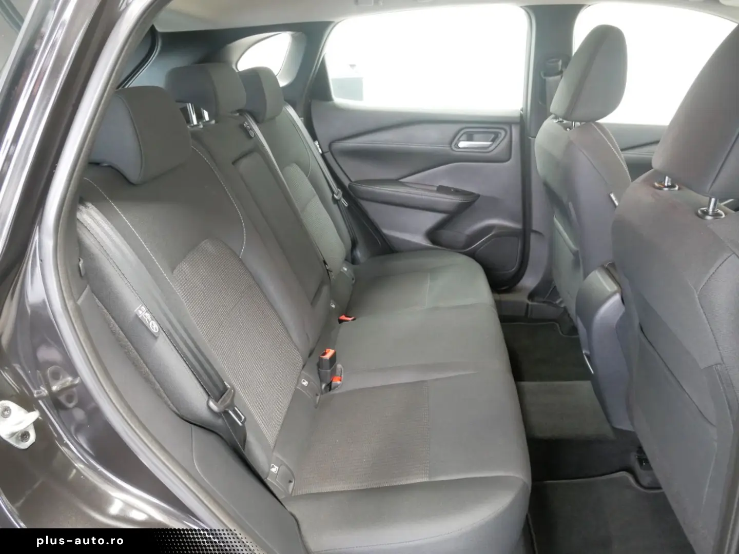 NISSAN Qashqai 1.3 DIG-T Acenta LED NAVI PDC GRA SHZ