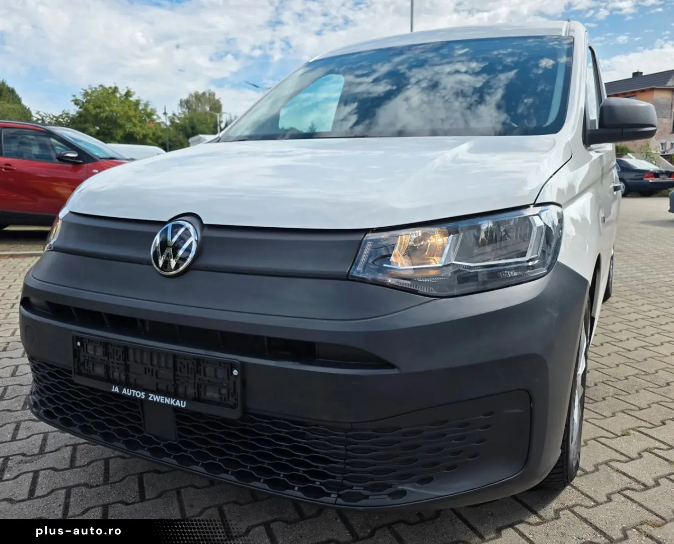 VW Caddy Cargo Basis 2.0TDI