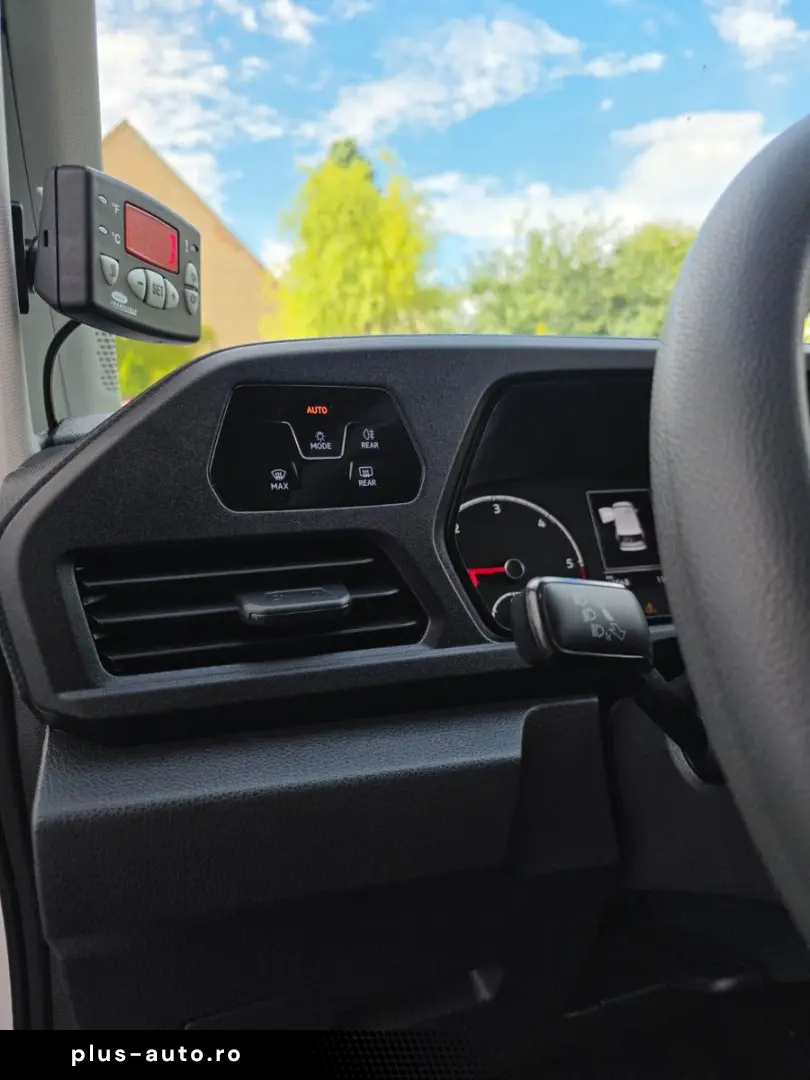 VW Caddy Cargo Basis 2.0TDI