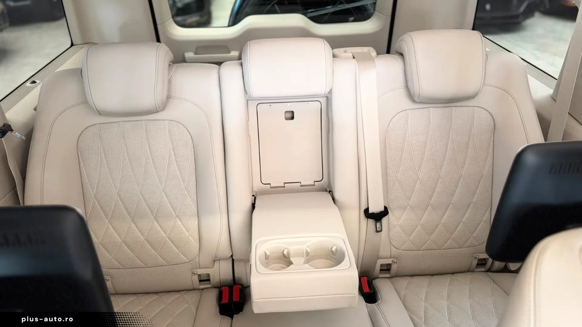 Mercedes-Benz G63 AMG FULL CARBON