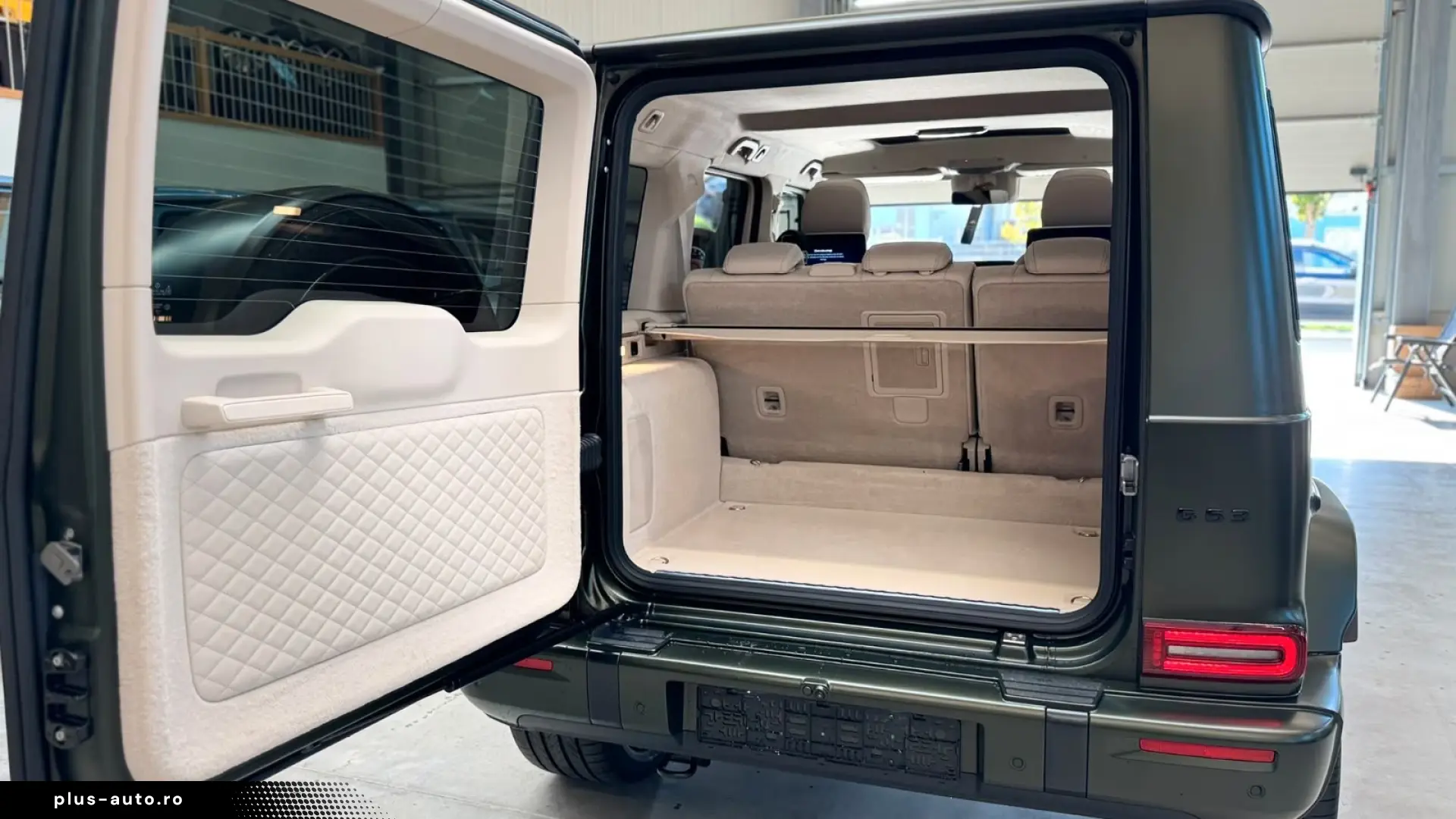 Mercedes-Benz G63 AMG FULL CARBON