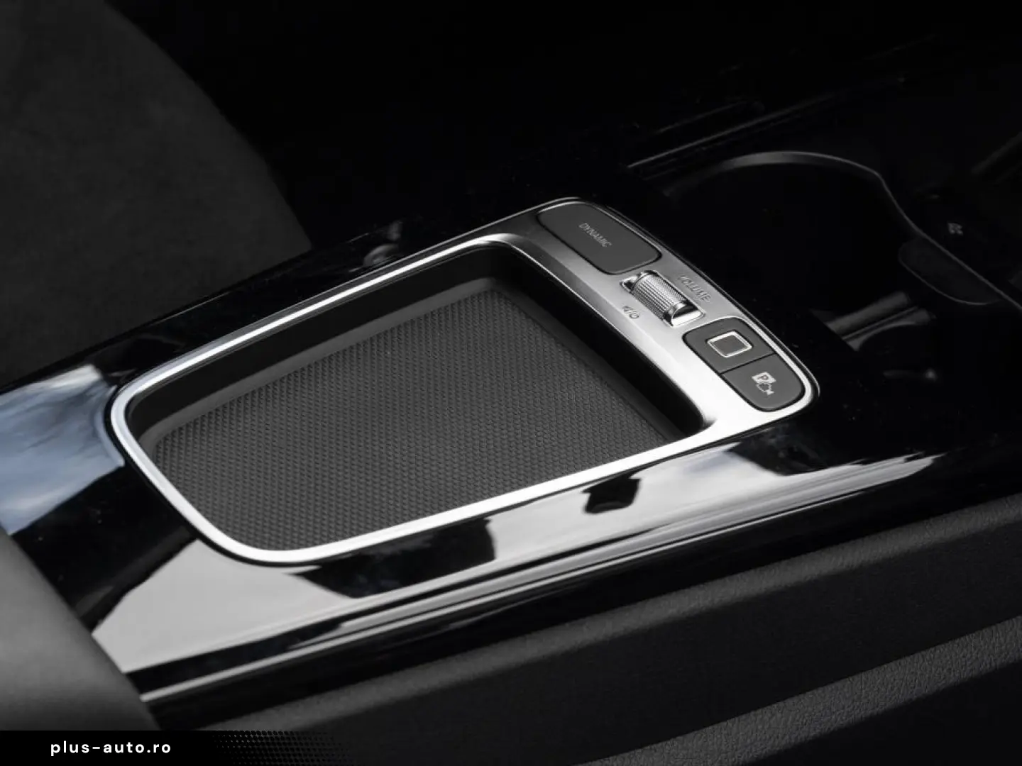 MERCEDES-BENZ CLA 200 AMG Advanced  GARANTIE 360Cam Pano