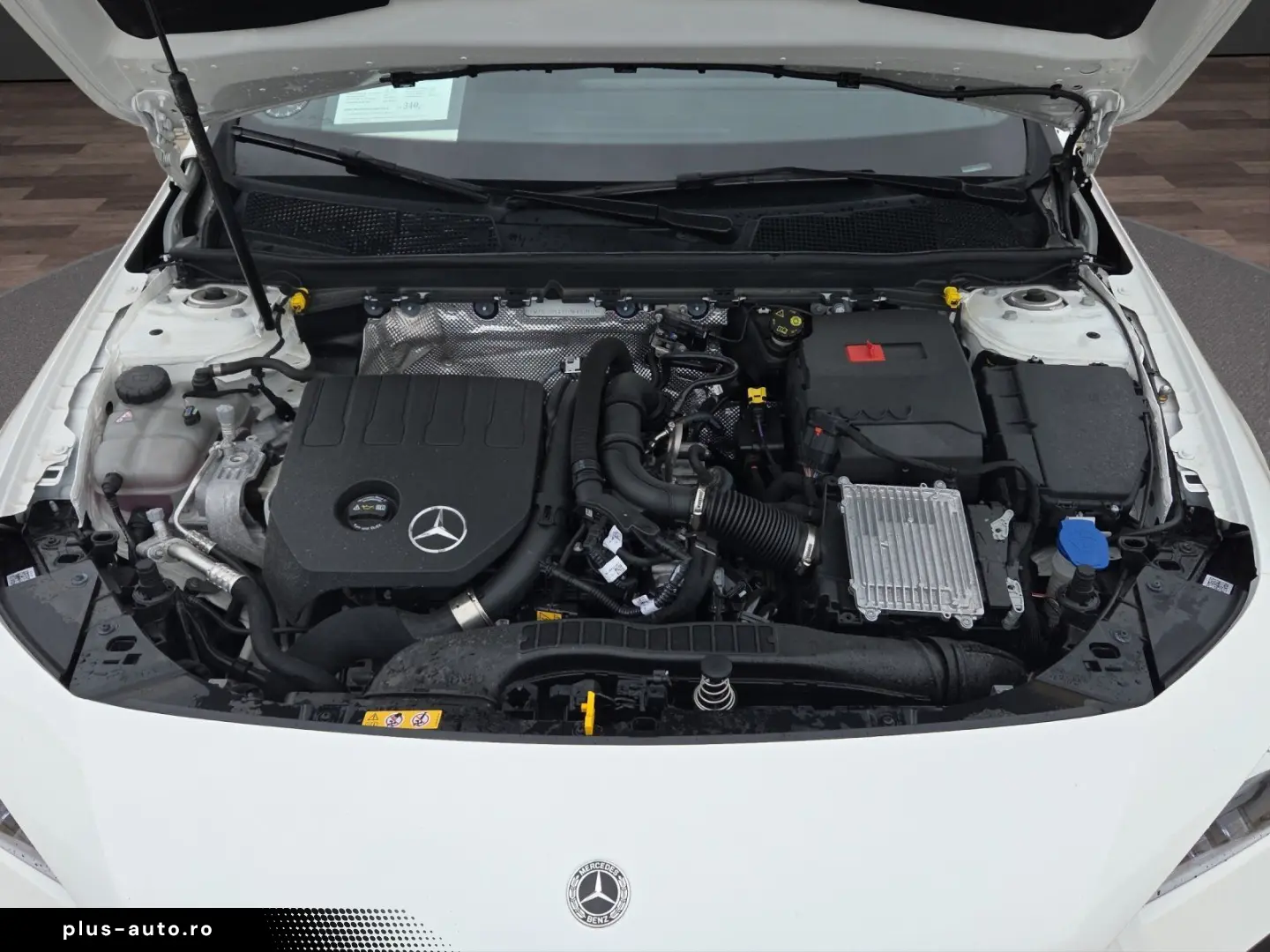 MERCEDES-BENZ CLA 200 AMG Night GARANTIE Pano Ambient Distr