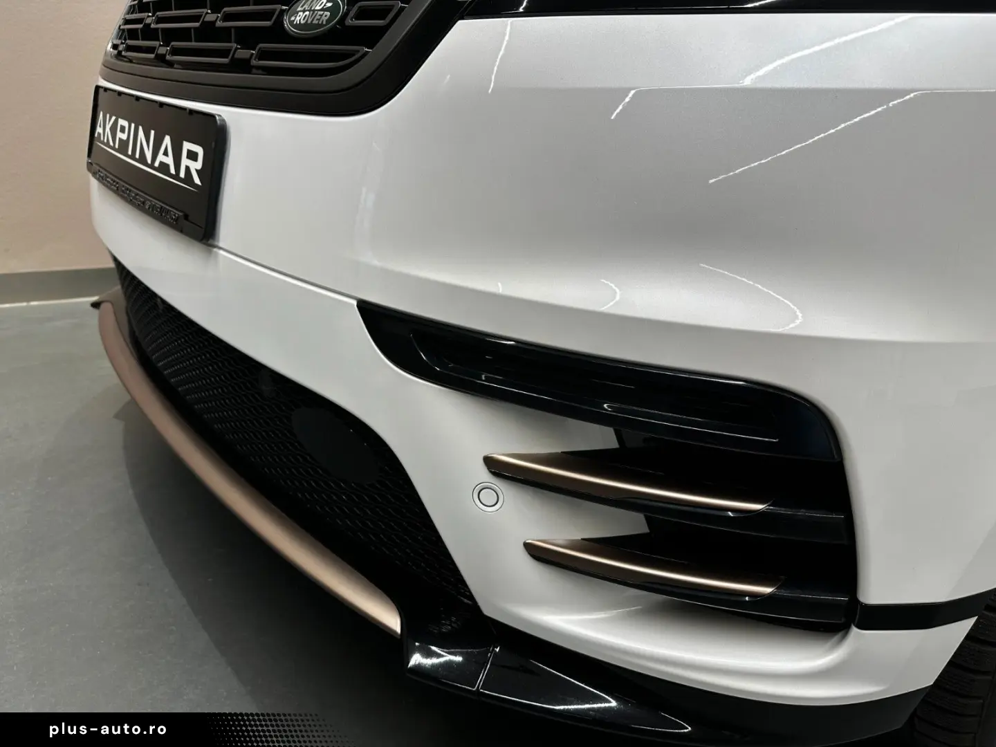 LAND ROVER Range Rover Velar Autobiography_Meridian