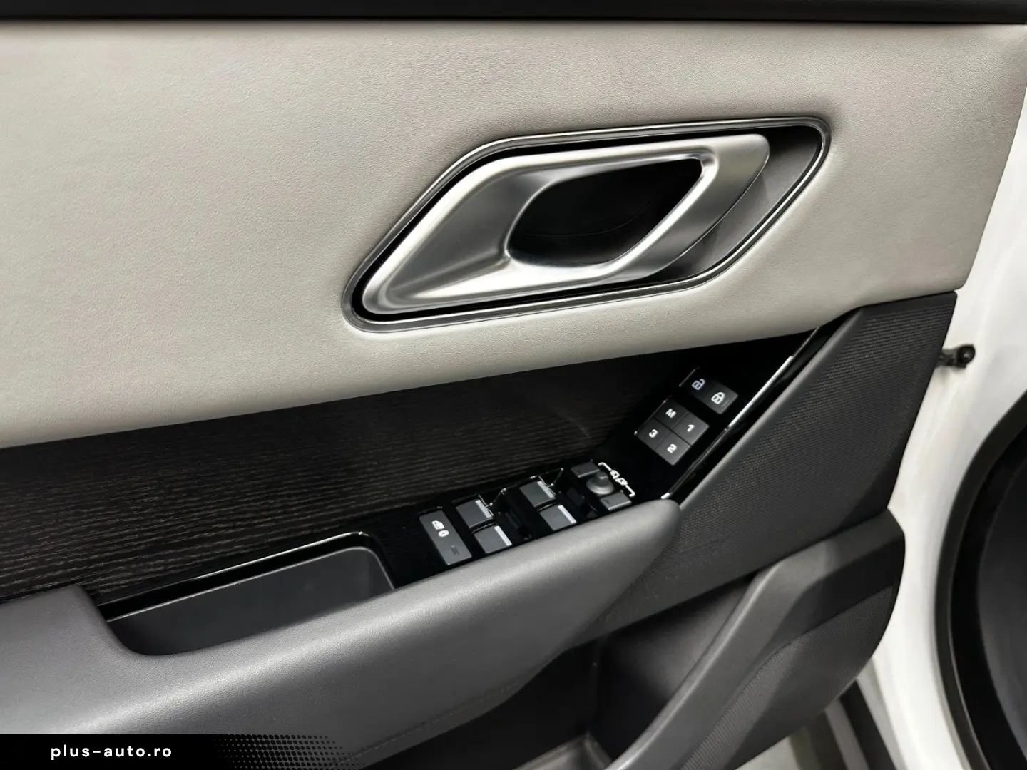 LAND ROVER Range Rover Velar Autobiography_Meridian