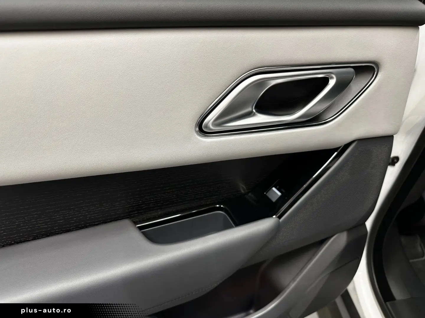 LAND ROVER Range Rover Velar Autobiography_Meridian