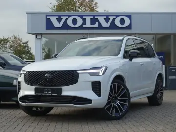 VOLVO XC90 Black Edition Ultra T8 AWD Plug-in FourC