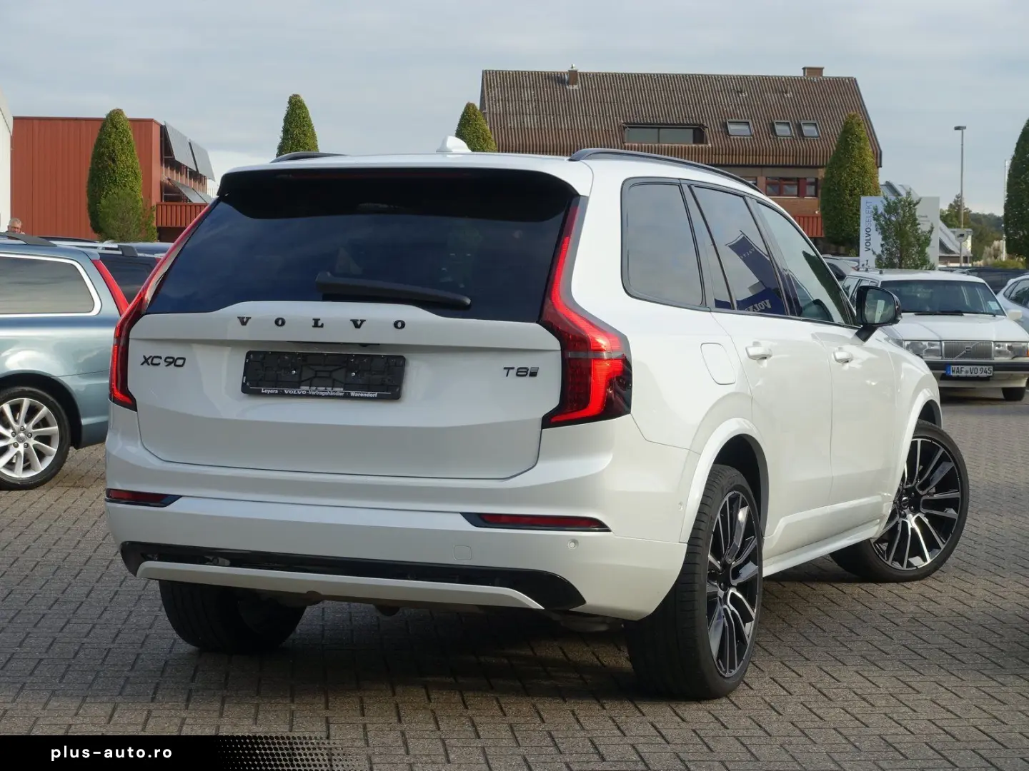 VOLVO XC90 Black Edition Ultra T8 AWD Plug-in FourC