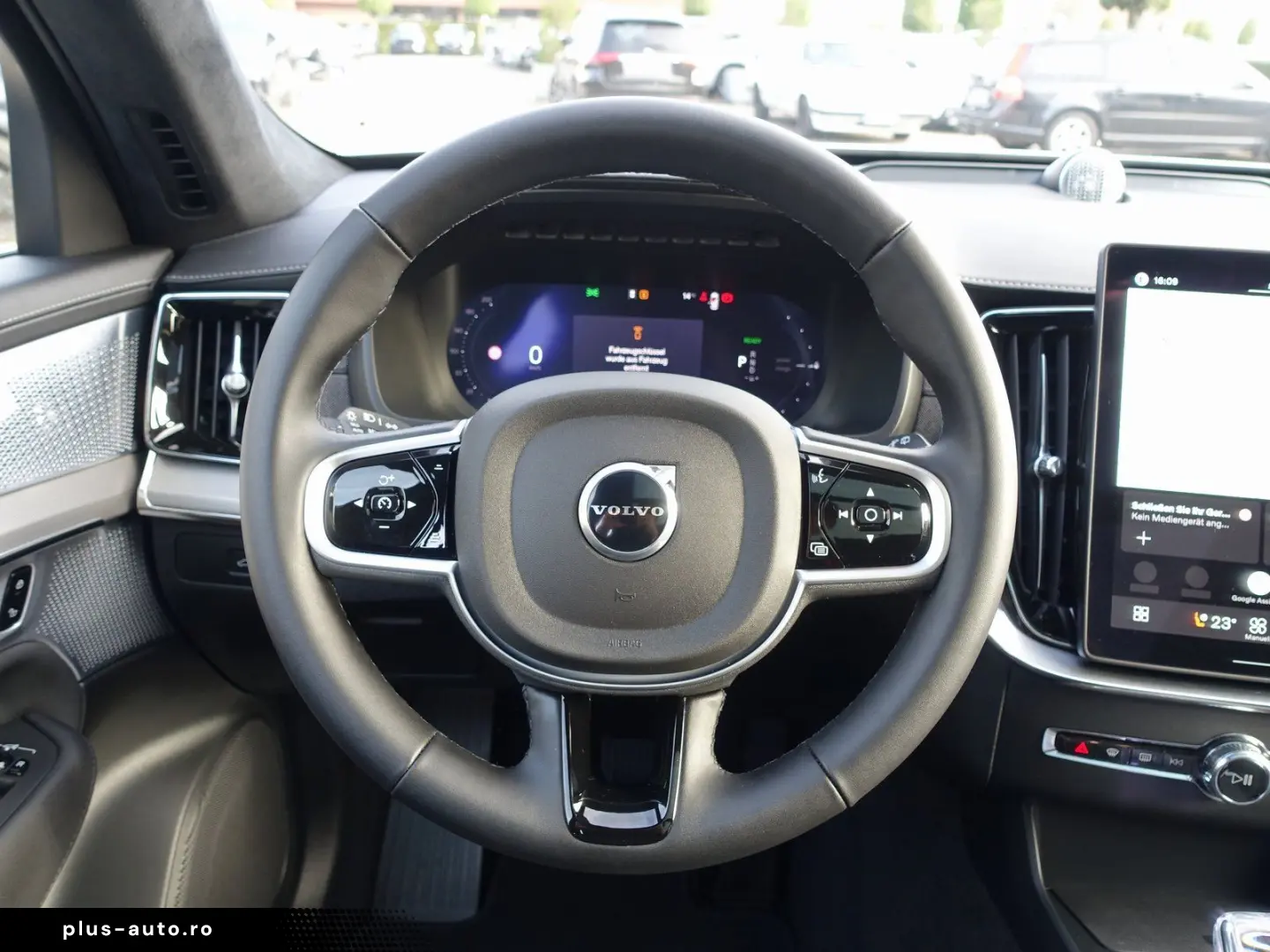 VOLVO XC90 Black Edition Ultra T8 AWD Plug-in FourC