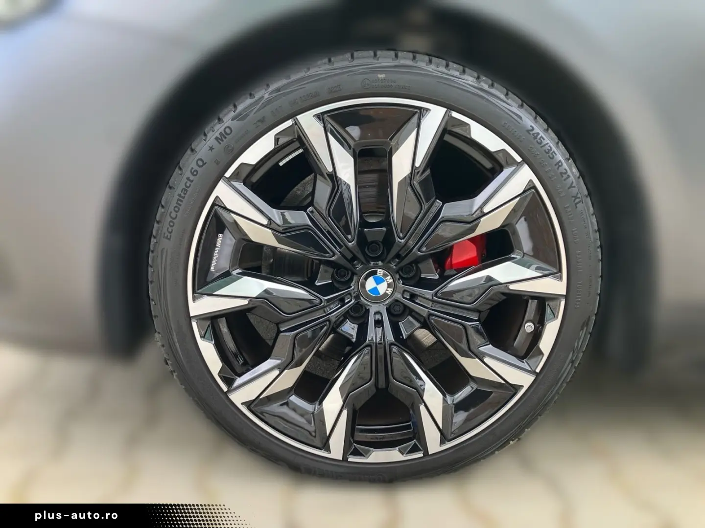BMW 520d xDrive Touring M Sport Pro_Panoramic_B&W