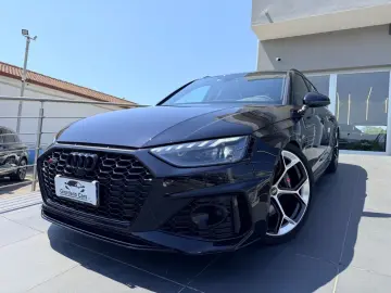 AUDI RS 4 Avant Performance