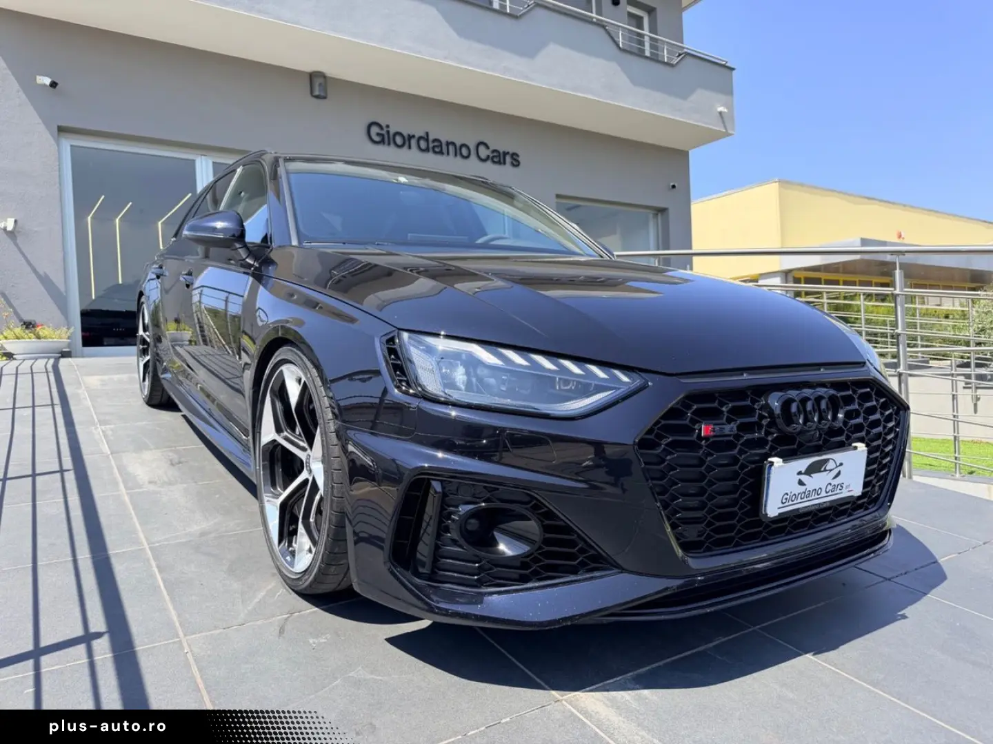 AUDI RS 4 Avant Performance