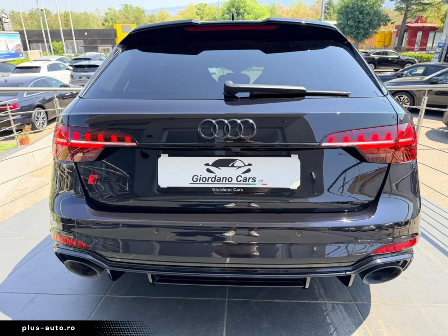 AUDI RS 4 Avant Performance