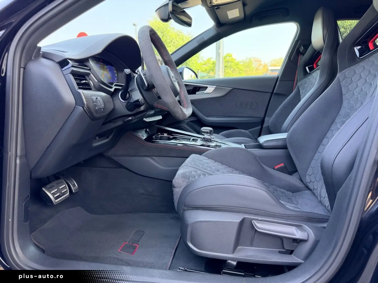 AUDI RS 4 Avant Performance