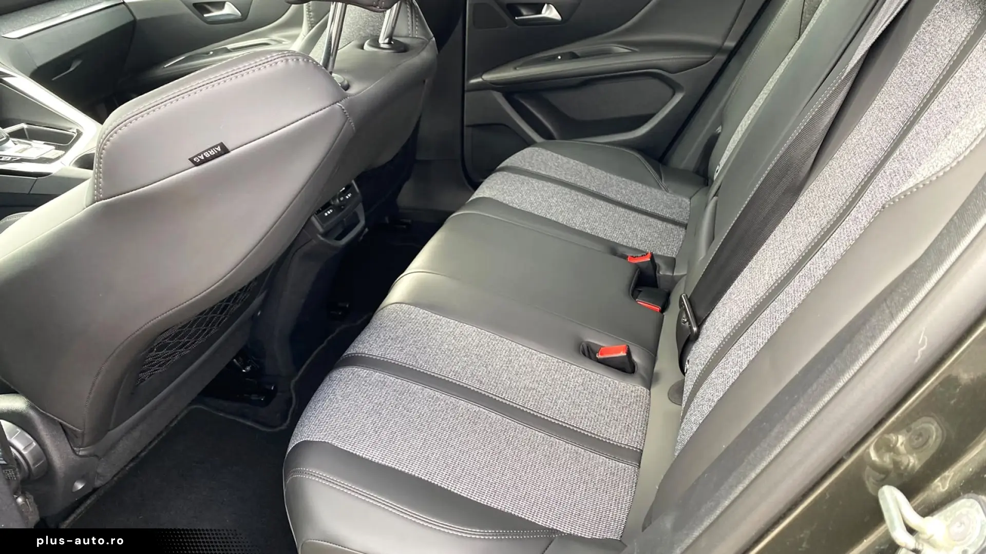 Peugeot 3008 1.2i 130CP Rate Avans 0