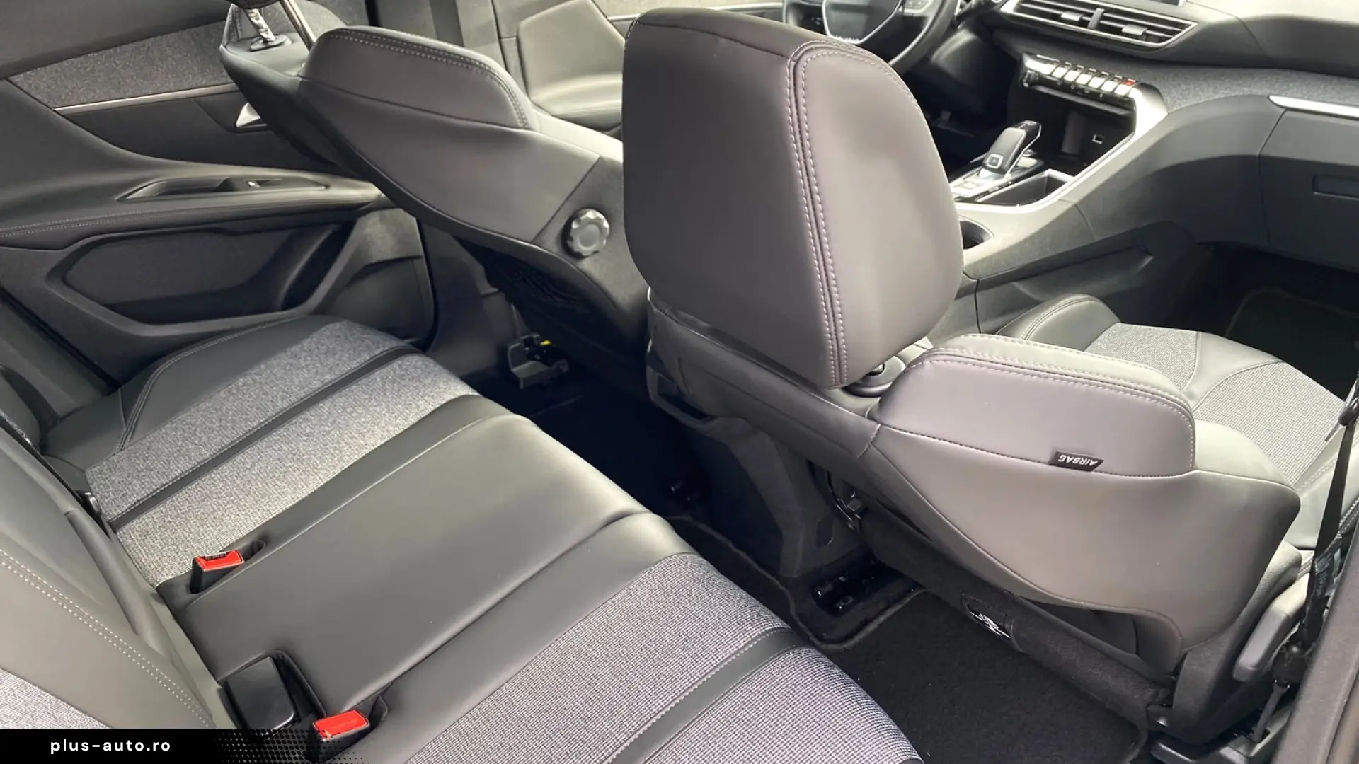 Peugeot 3008 1.2i 130CP Rate Avans 0