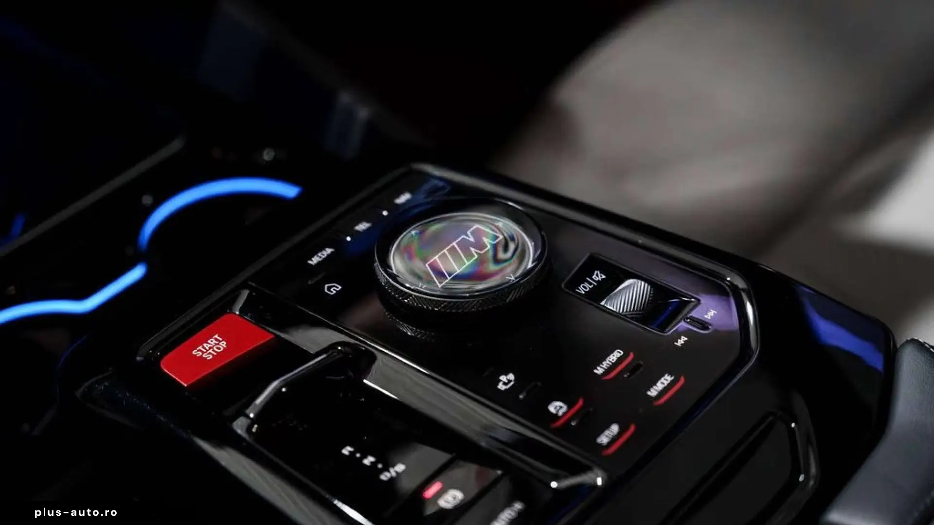 BMW M5 G90   727 CP • V8 PHEV • M DRIVE PRO
