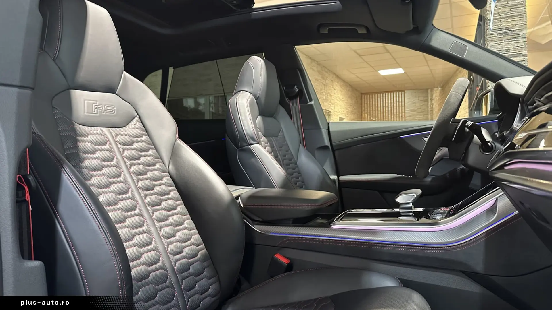 Audi RS Q8 quattro   V8 BITURBO PANO • MATRIX LED