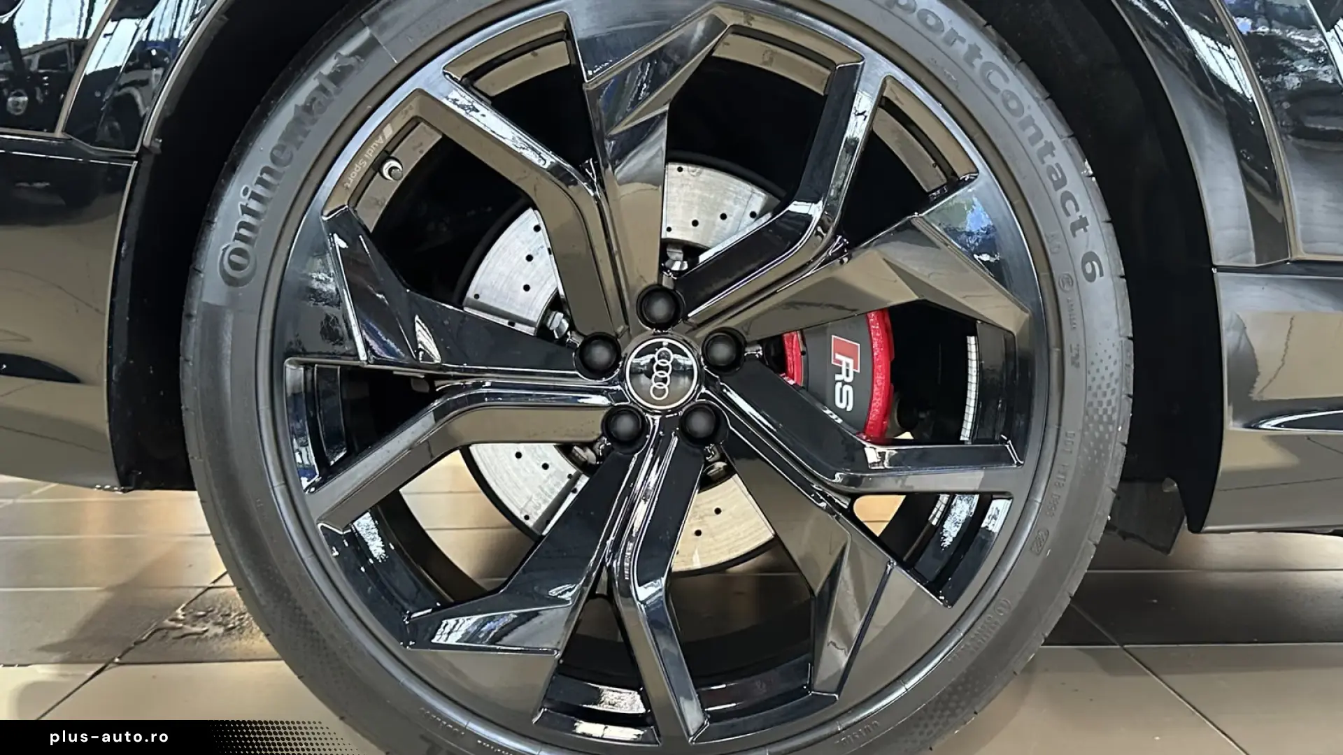 Audi RS Q8 quattro   V8 BITURBO PANO • MATRIX LED