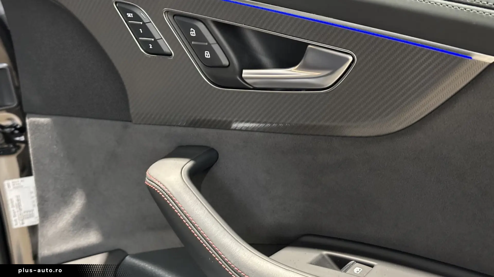 Audi RS Q8 quattro   V8 BITURBO PANO • MATRIX LED