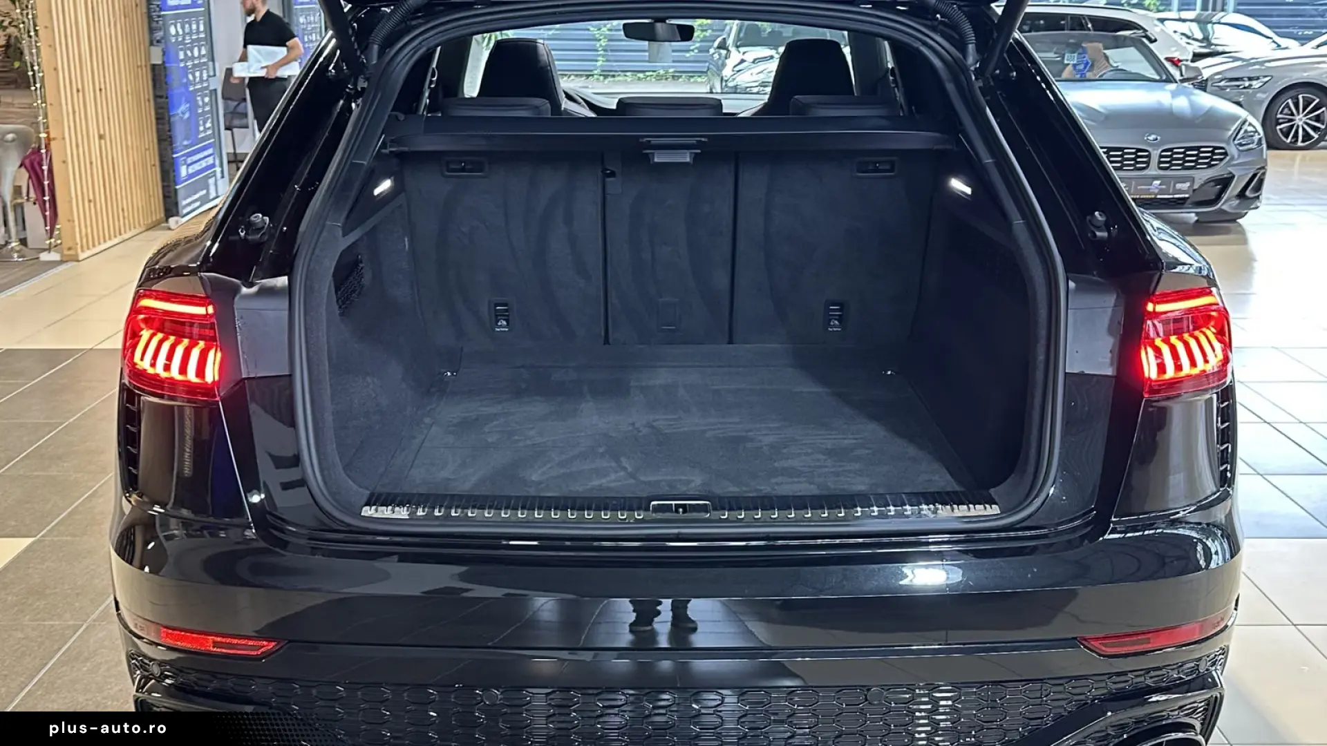 Audi RS Q8 quattro   V8 BITURBO PANO • MATRIX LED