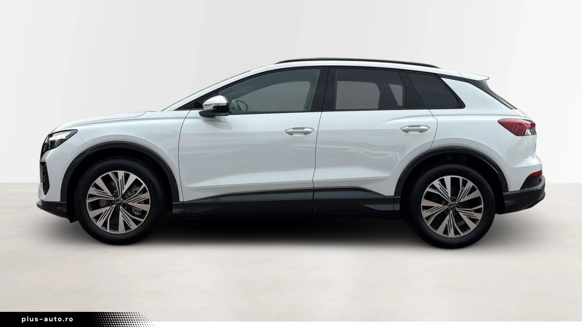 Audi Q4 40 e-tron   ADVANCED • NAVI PLUS