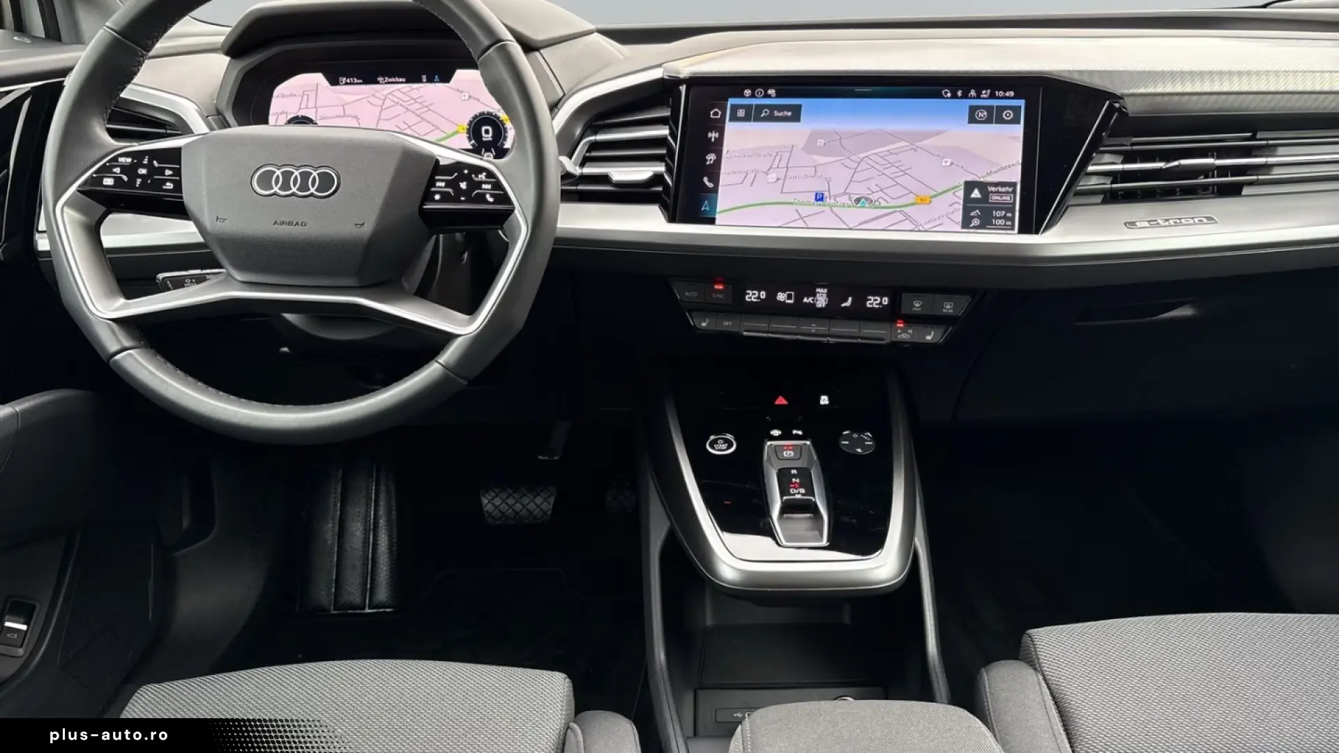Audi Q4 40 e-tron   ADVANCED • NAVI PLUS
