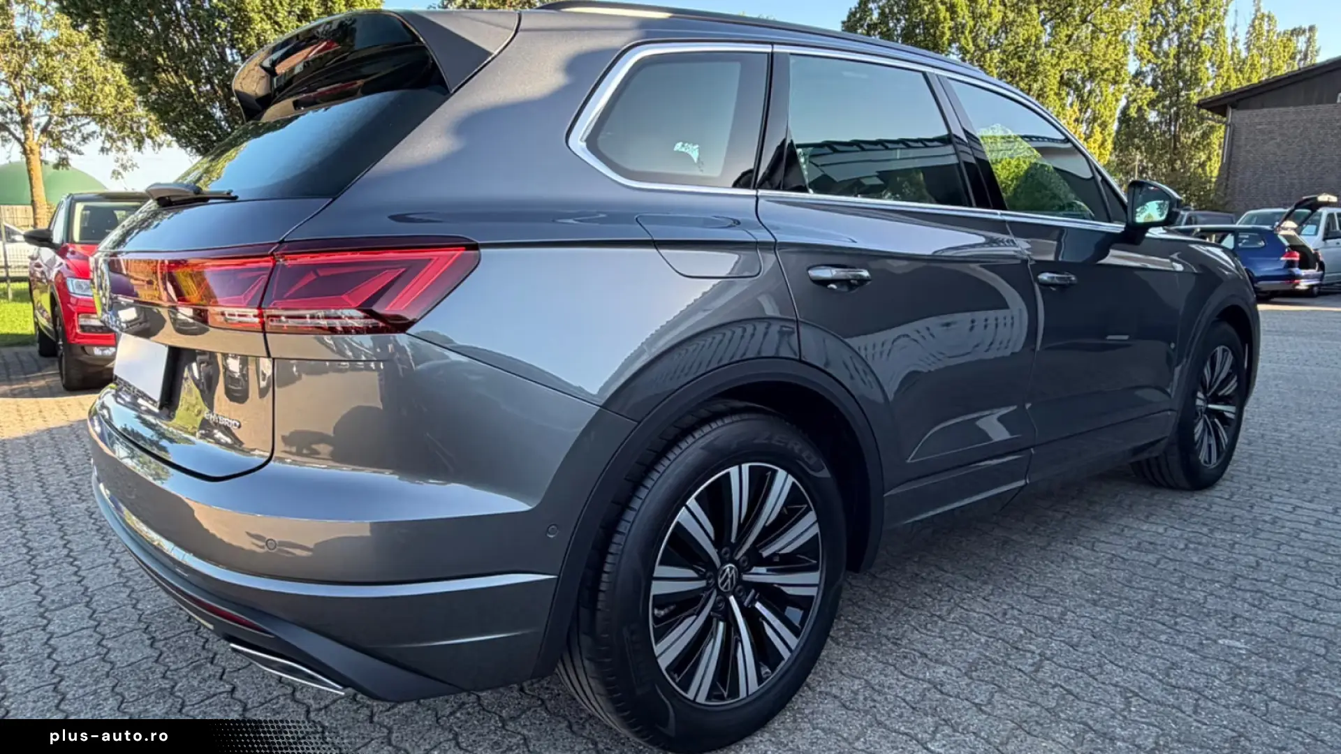 VW Touareg 3.0 V6 eHybrid 4MOTION   ELEGANCE