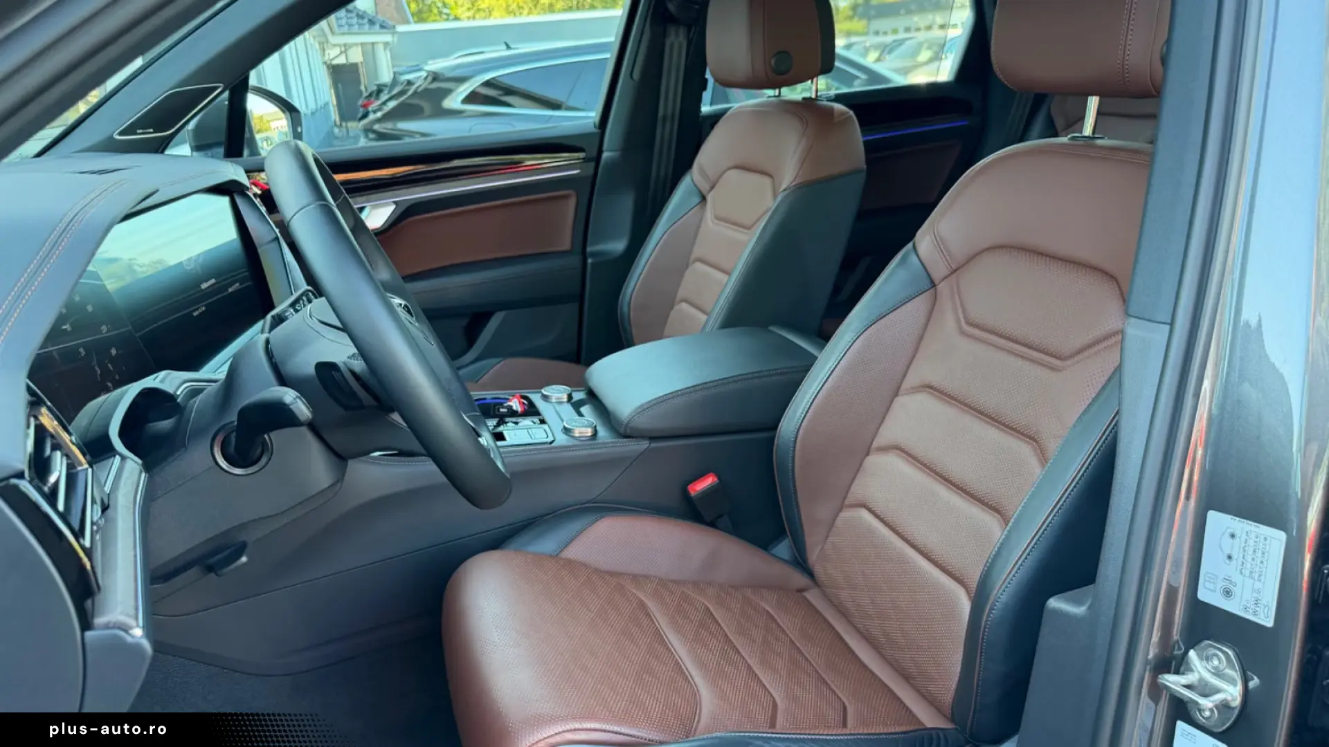 VW Touareg 3.0 V6 eHybrid 4MOTION   ELEGANCE