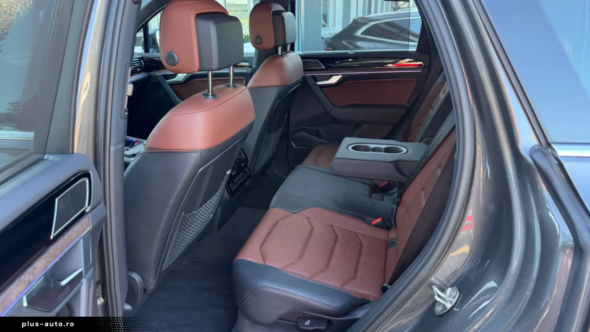 VW Touareg 3.0 V6 eHybrid 4MOTION   ELEGANCE
