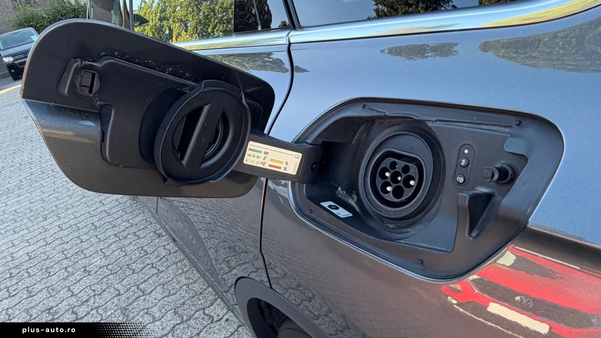 VW Touareg 3.0 V6 eHybrid 4MOTION   ELEGANCE