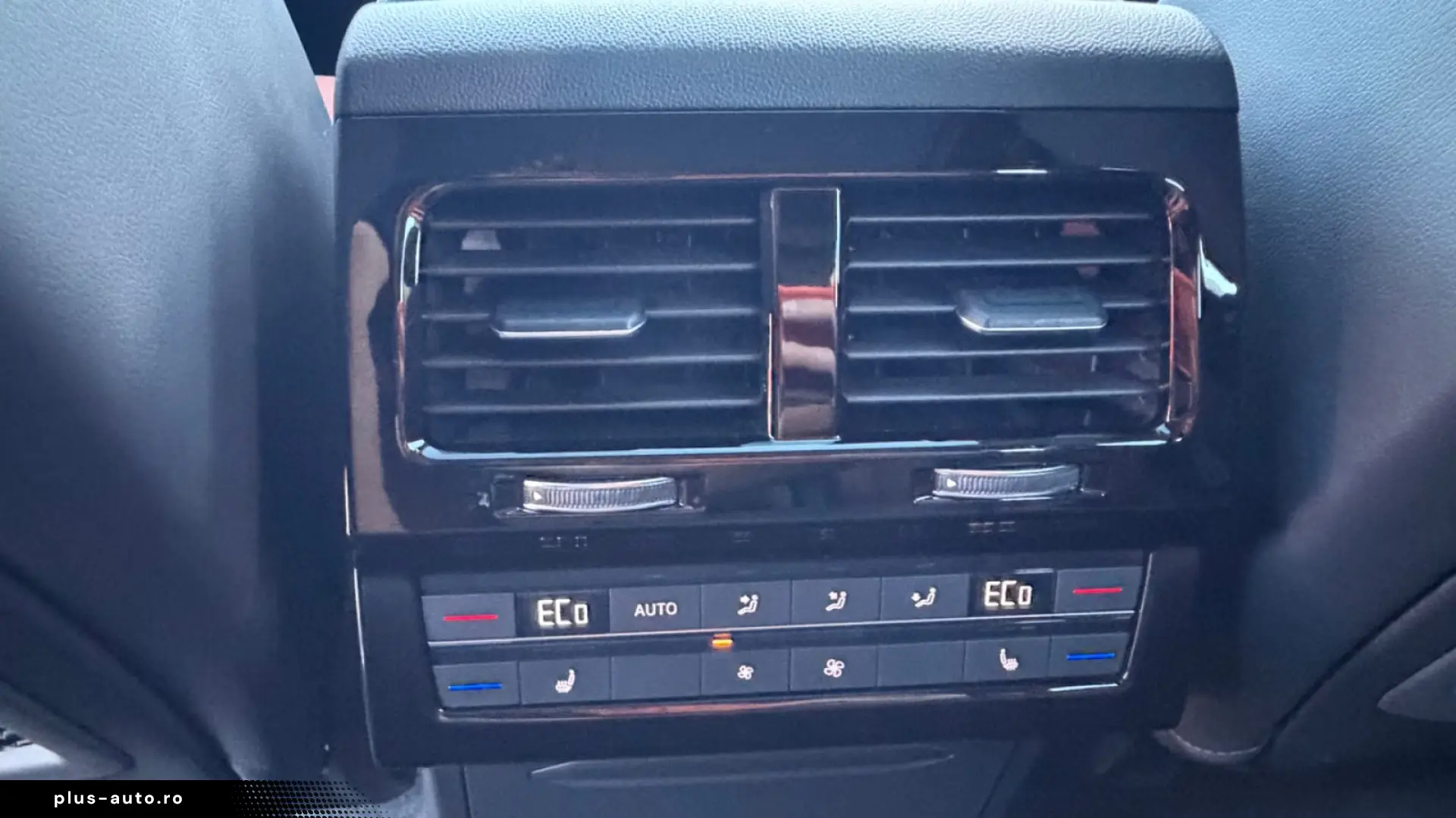 VW Touareg 3.0 V6 eHybrid 4MOTION   ELEGANCE