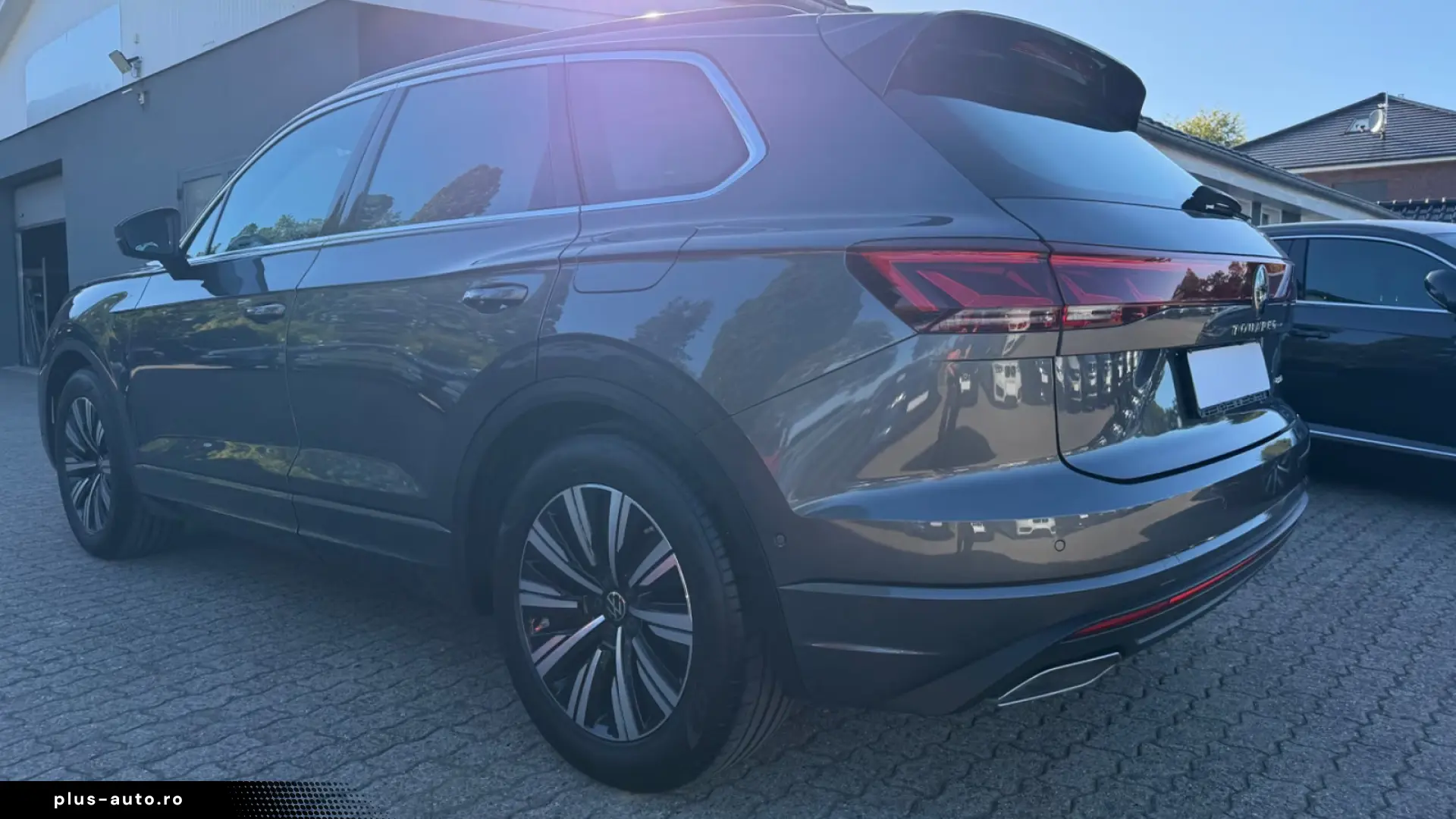 VW Touareg 3.0 V6 eHybrid 4MOTION   ELEGANCE