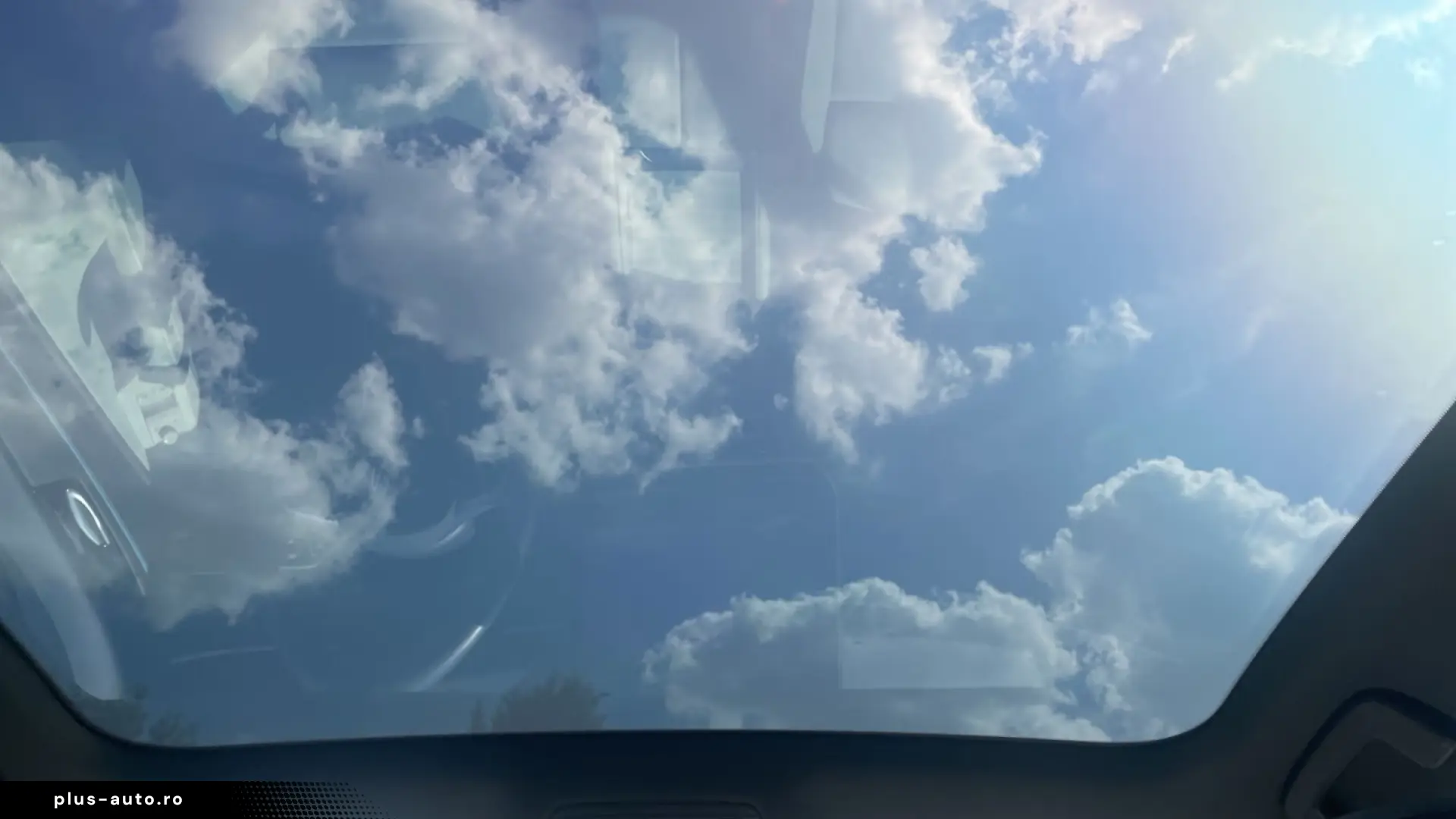 VW ID.7 Pro   SMART GLASS PANO • IQ.LIGHT MATRIX