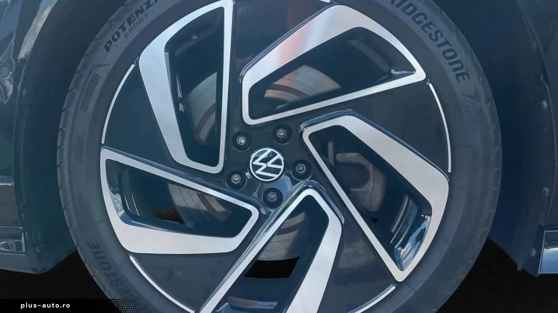VW ID.7 Pro   SMART GLASS PANO • IQ.LIGHT MATRIX