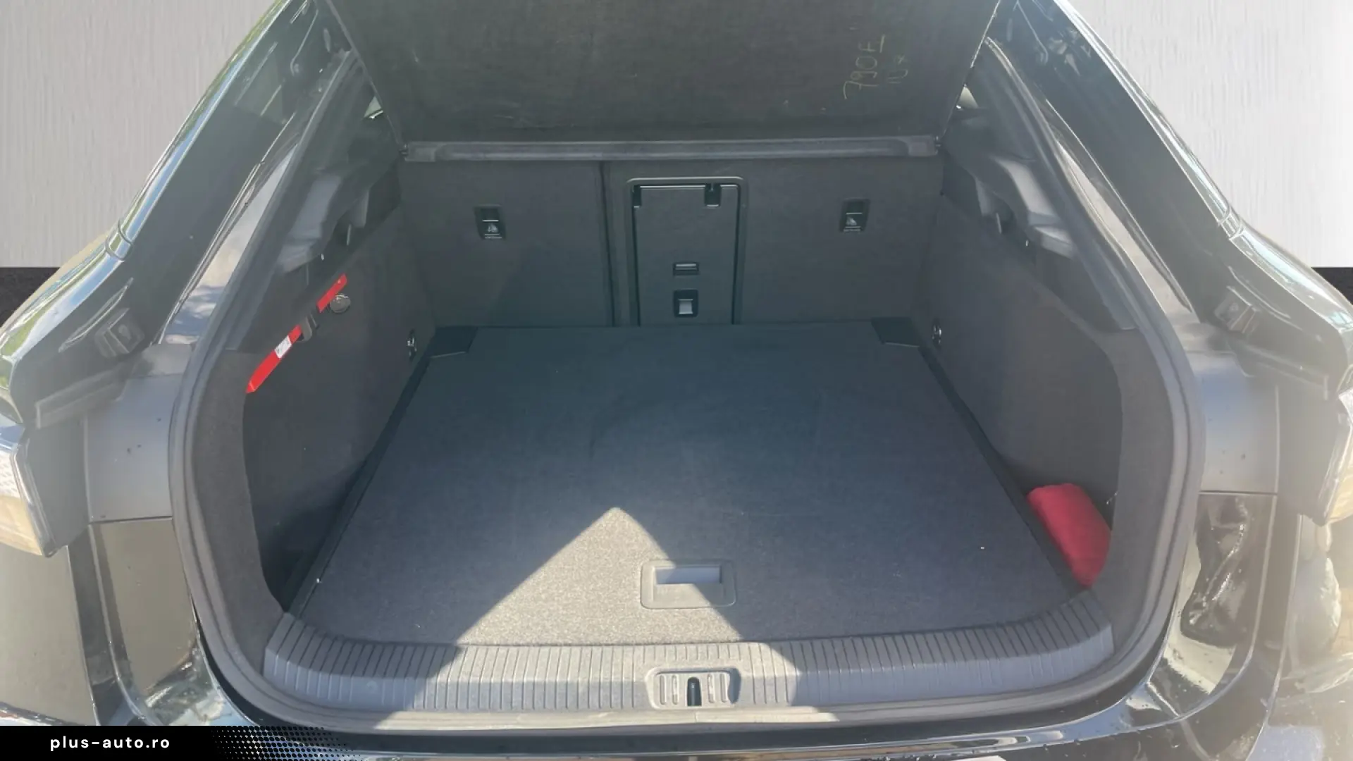 VW ID.7 Pro   SMART GLASS PANO • IQ.LIGHT MATRIX