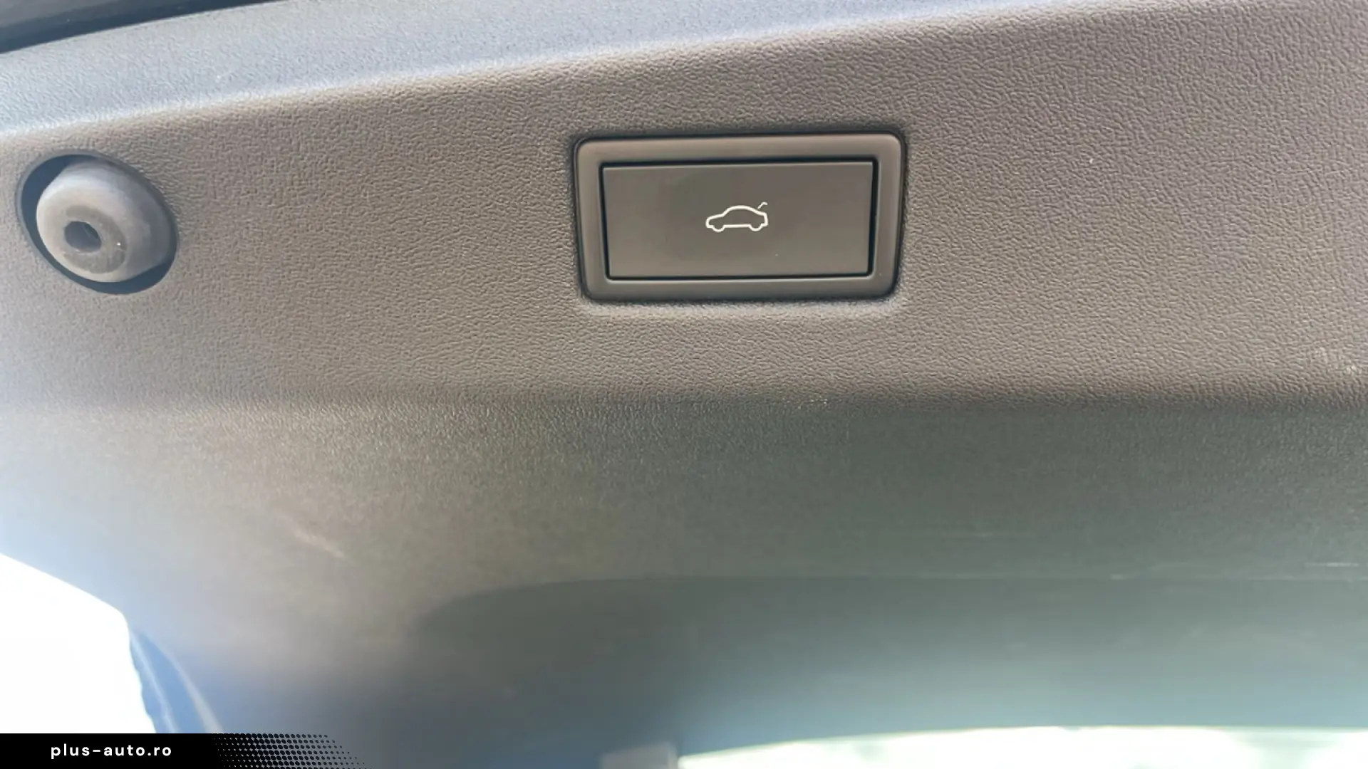 VW ID.7 Pro   SMART GLASS PANO • IQ.LIGHT MATRIX