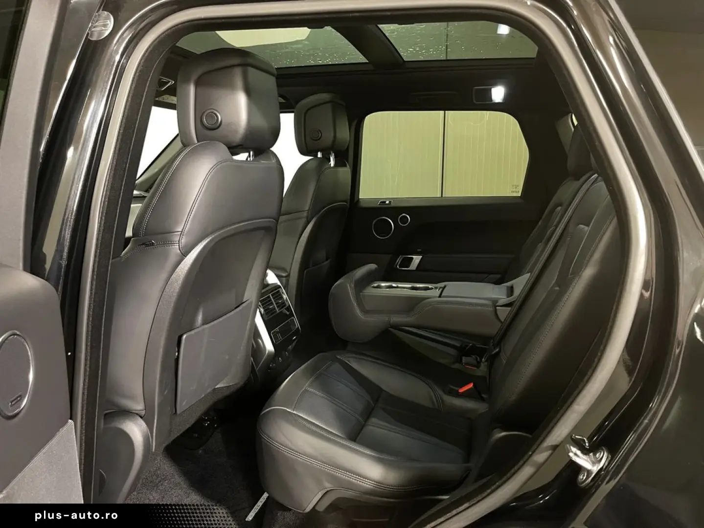 Land-Rover Range-Rover-Sport