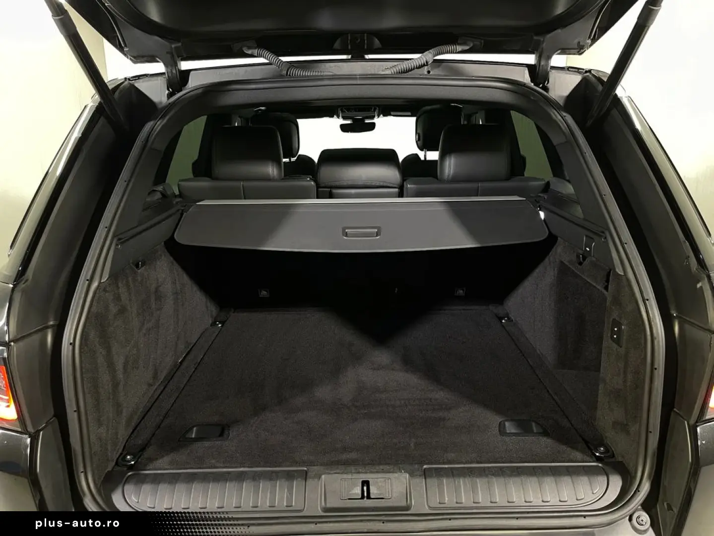 Land-Rover Range-Rover-Sport