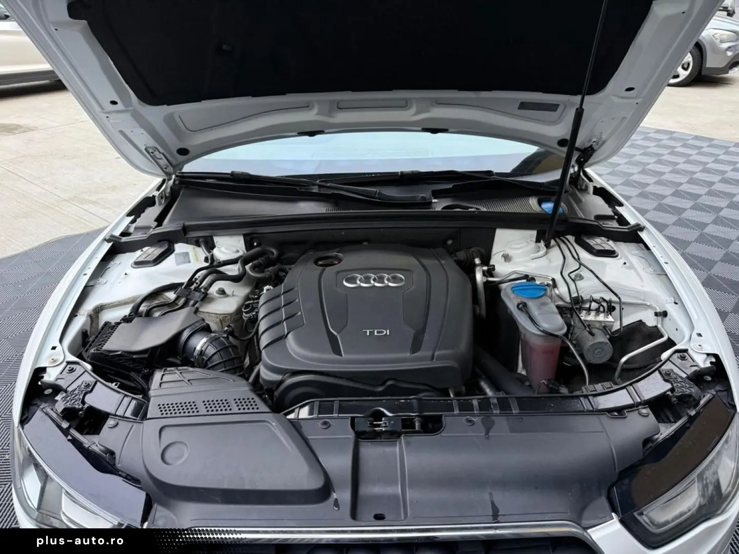 AUDI A5 2.0 TDI 143 CAI S-LINE    VINDEM IN RATE AVANS 0