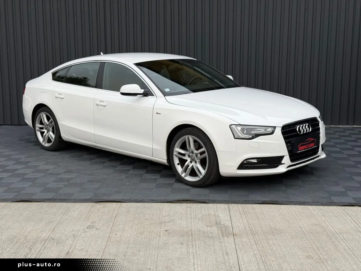 AUDI A5 2.0 TDI 143 CAI S-LINE    VINDEM IN RATE AVANS 0
