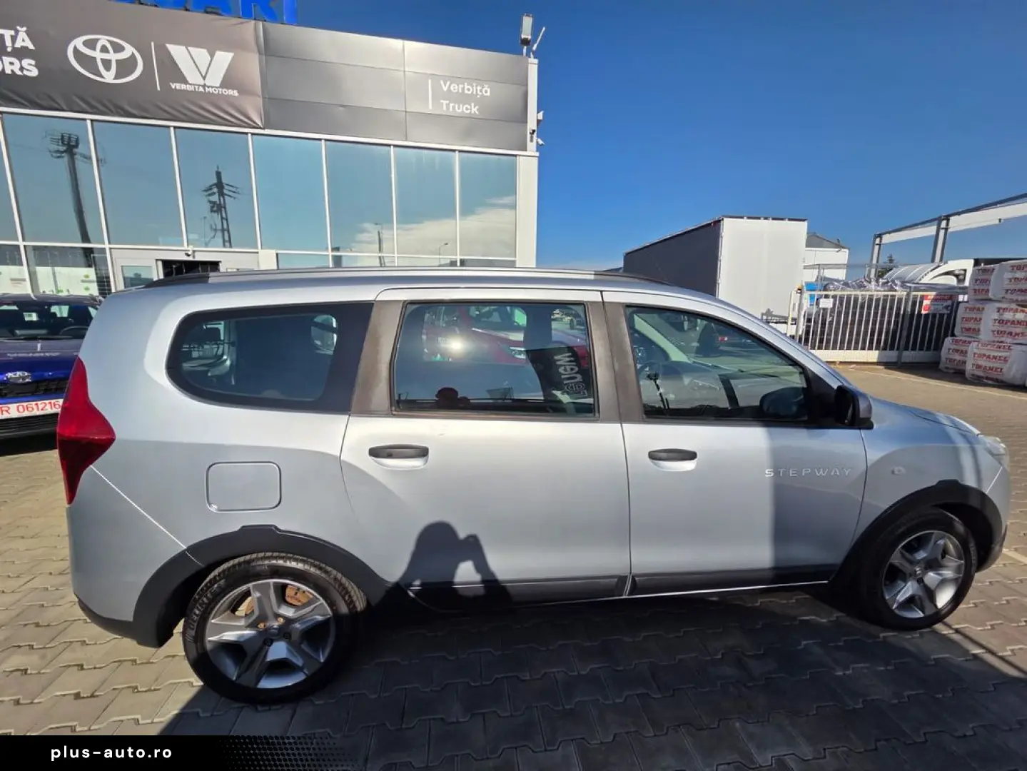 Dacia Lodgy